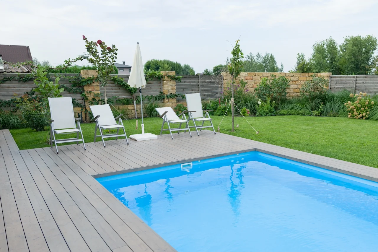 Pool Filter Pressure Too High or Too Low: What It Means